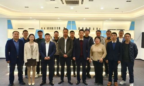 宇航工業(yè)交換機2024第四季度會成功召開！共謀發(fā)展，迎接2025新篇章！